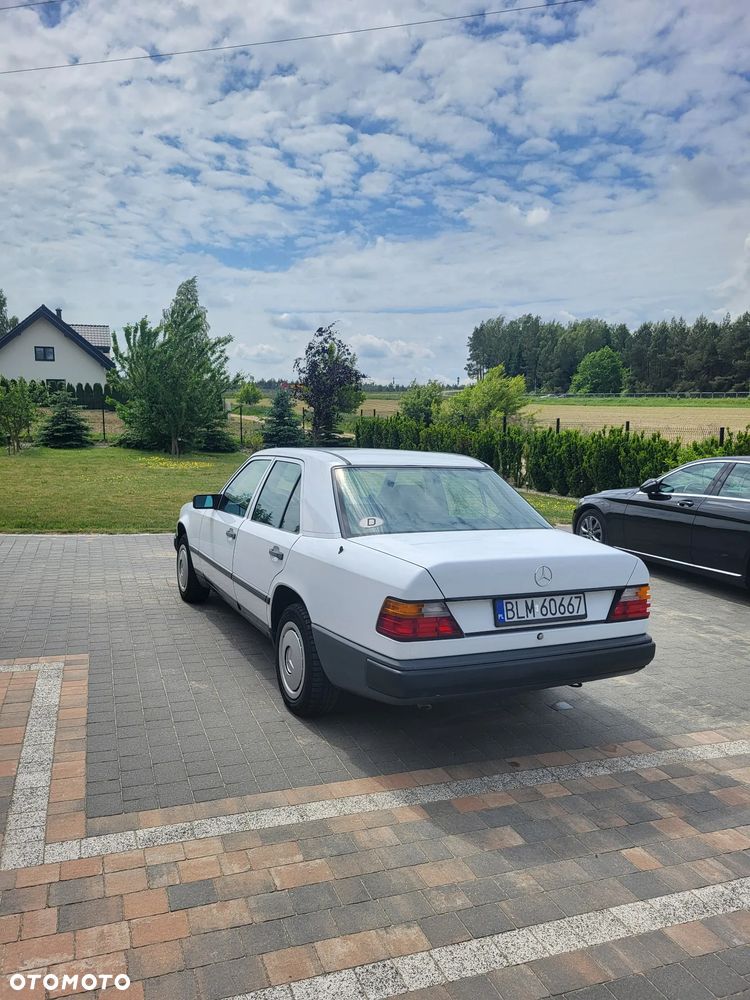 Mercedes-Benz W124 (1984-1993) - 6