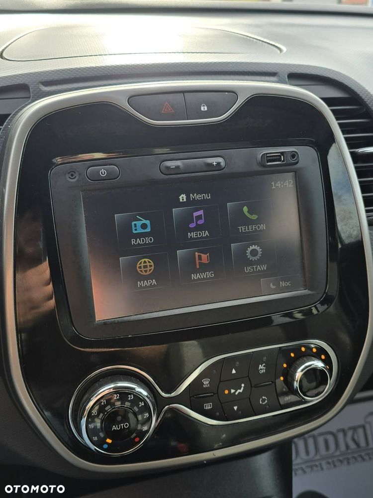 Renault Captur - 31