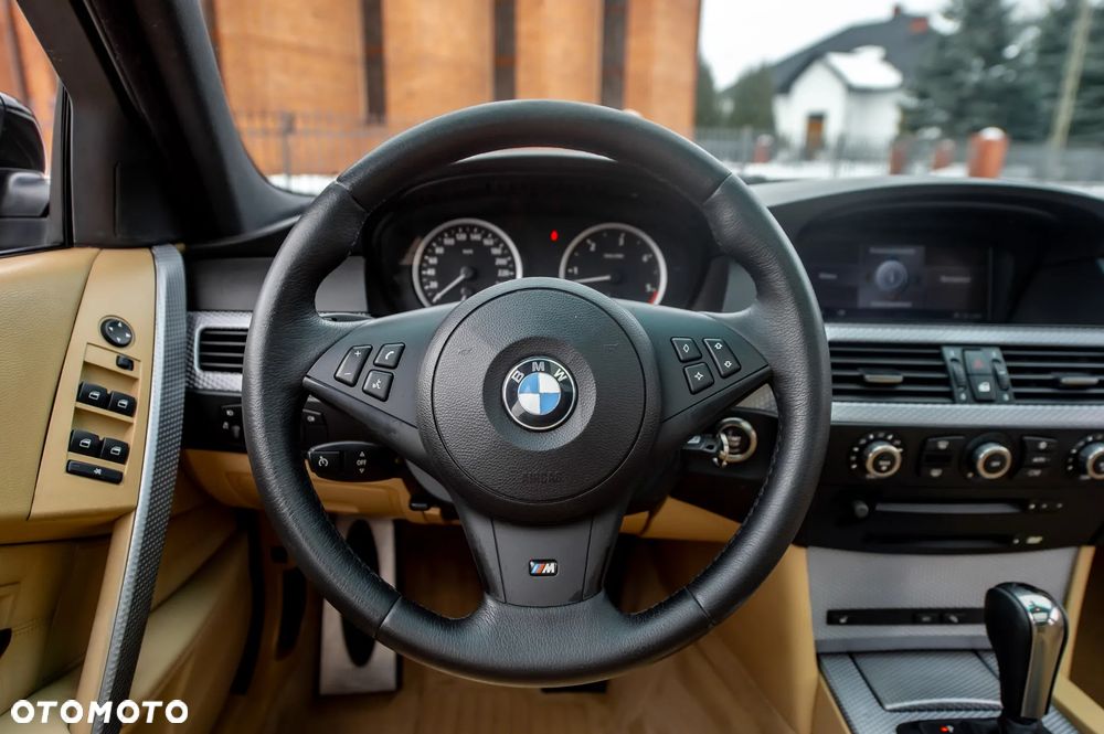 BMW Seria 5 530d - 24