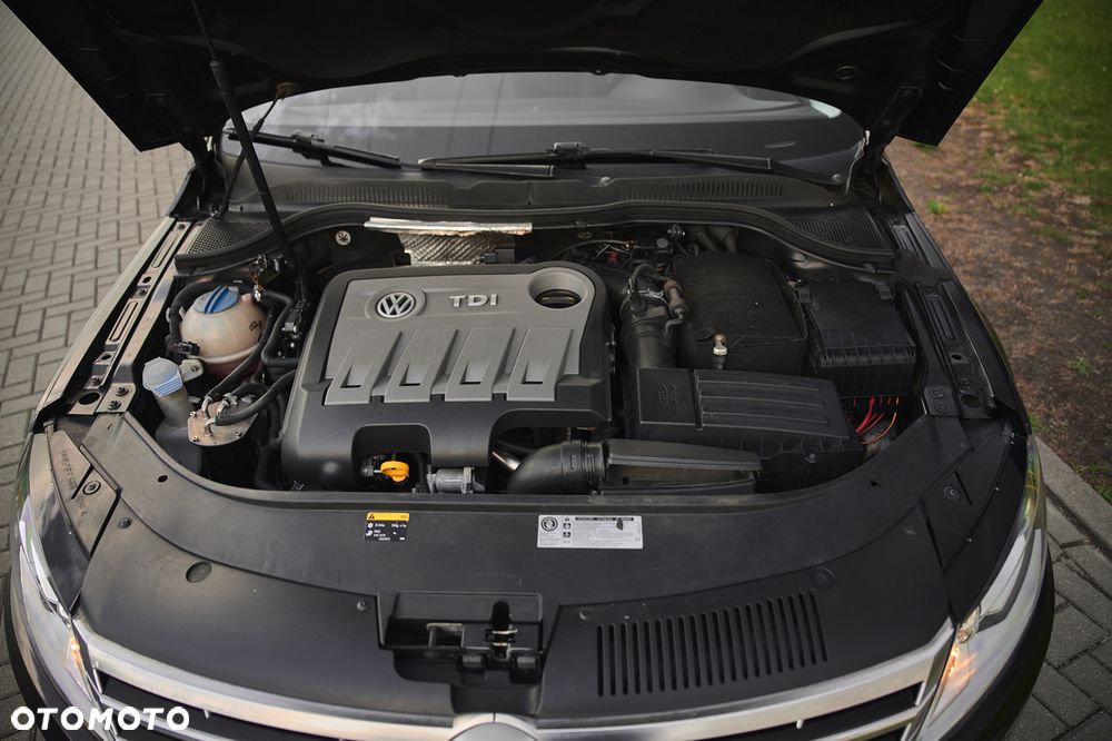 Volkswagen Passat CC 2.0 Blue TDI - 32