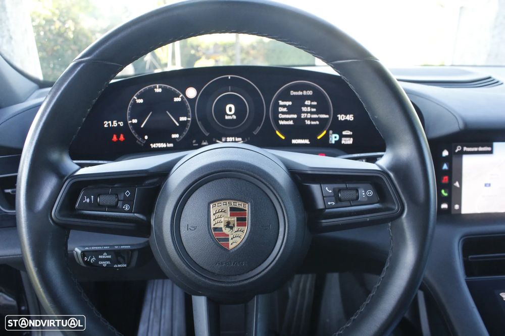 Porsche Taycan Cross Turismo 4 - 14