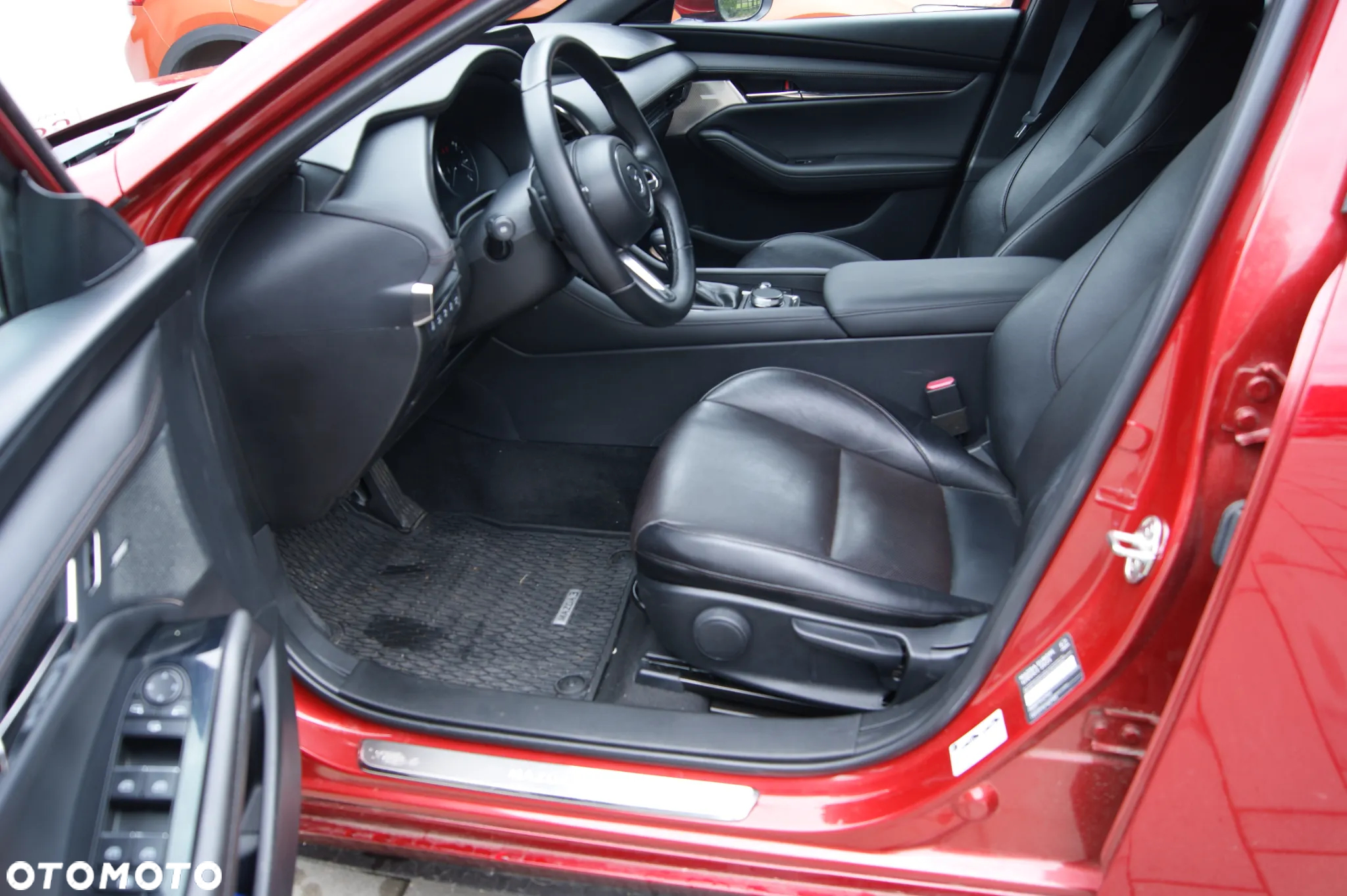 Mazda 3 e-SKYACTIV-G 150 M HYBRID DRIVE EXCLUSIVE-LINE - 23
