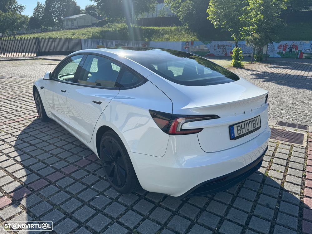 Tesla Model 3 Tração Traseira - 3