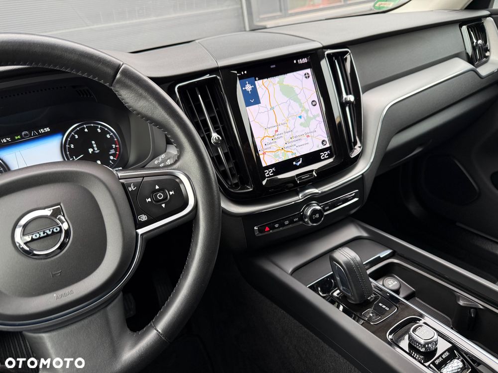 Volvo XC 60 B4 B Geartronic Momentum Pro - 8