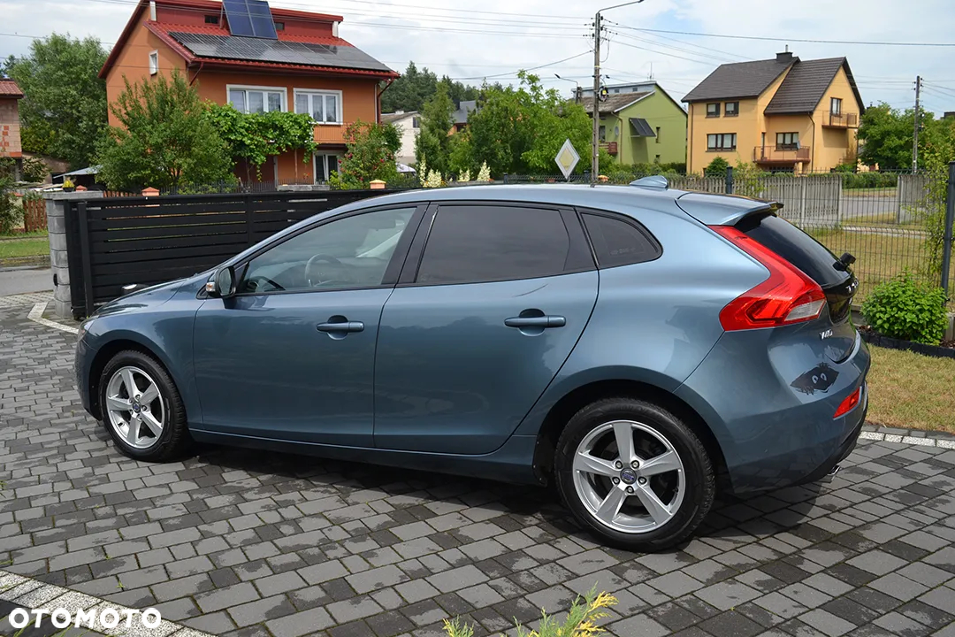 Volvo V40 T3 - 9