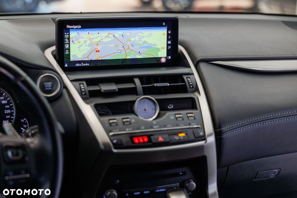 Lexus NX 300 F Impression AWD - 26