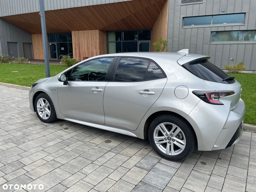 Toyota Corolla 1.8 Hybrid Comfort - 9