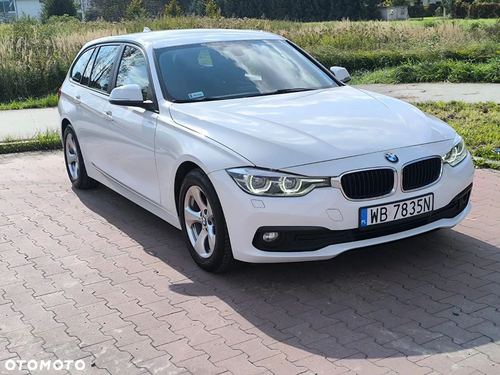 BMW Seria 3 - 18