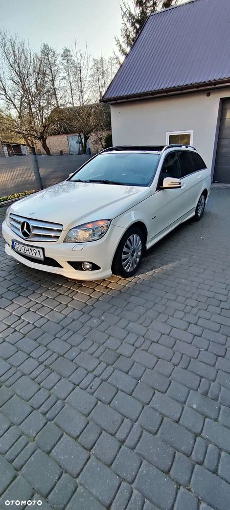 Mercedes-Benz Klasa C 180 CGI Automatik BlueEFFICIENCY Avantgarde - 6