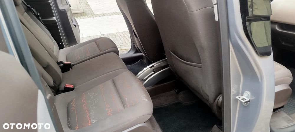 Opel Meriva - 13