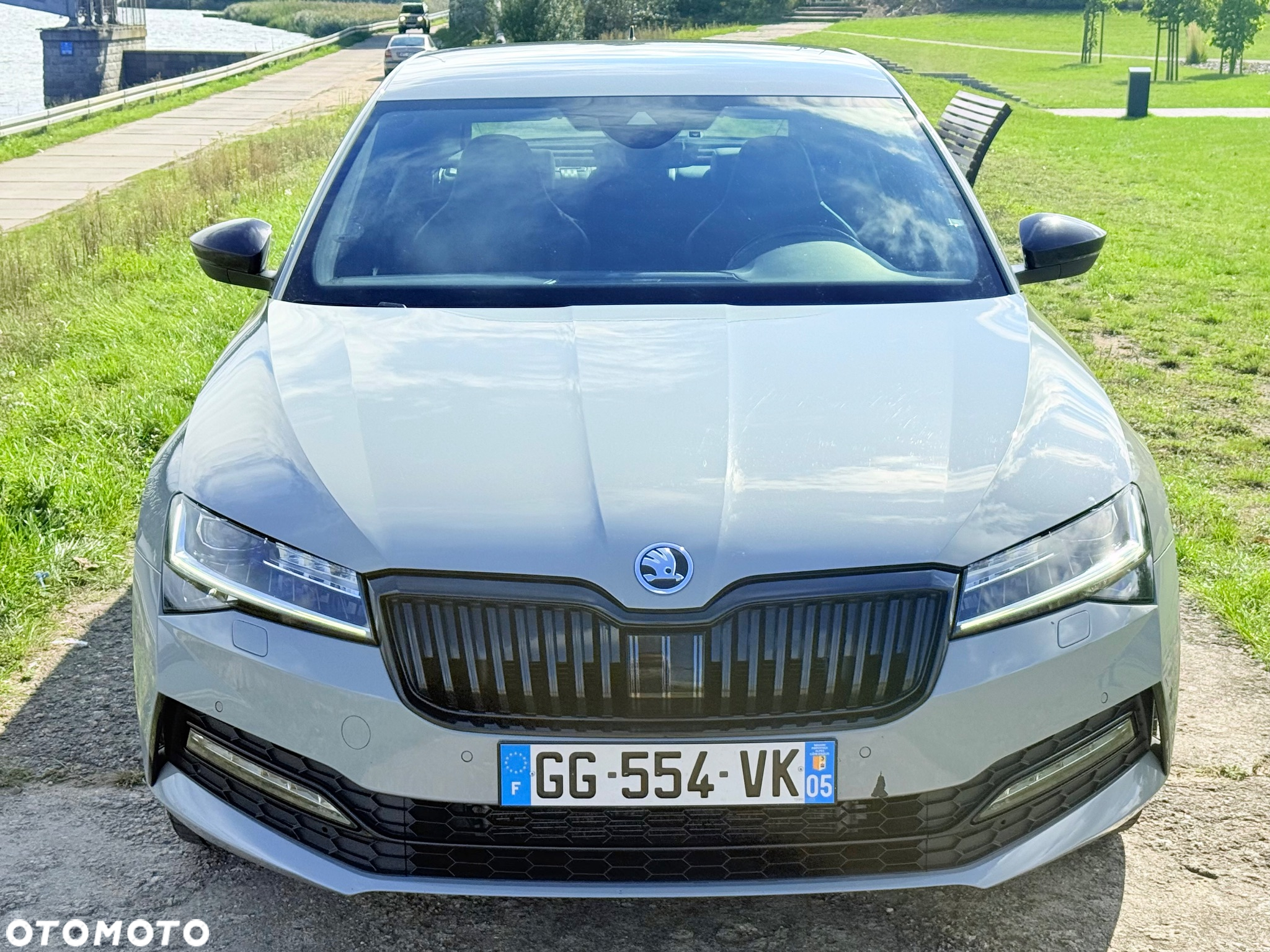 Skoda Superb 2.0 TDI 4x4 DSG Sportline - 10