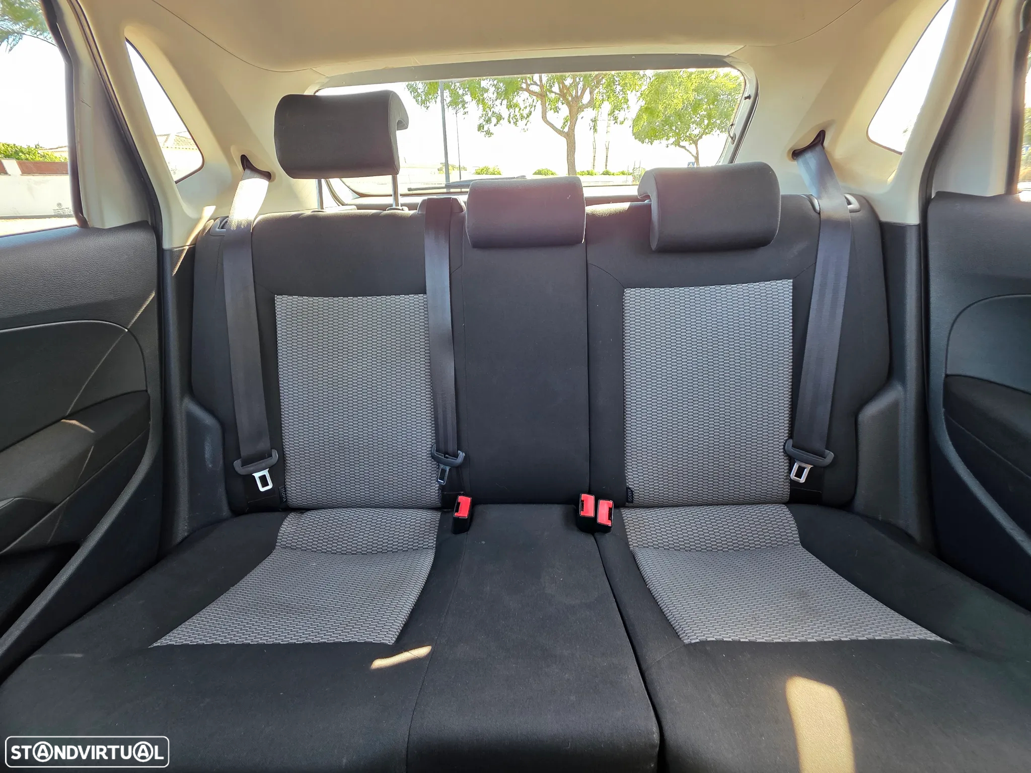 VW Polo 1.2 TDI Blue Motion - 4