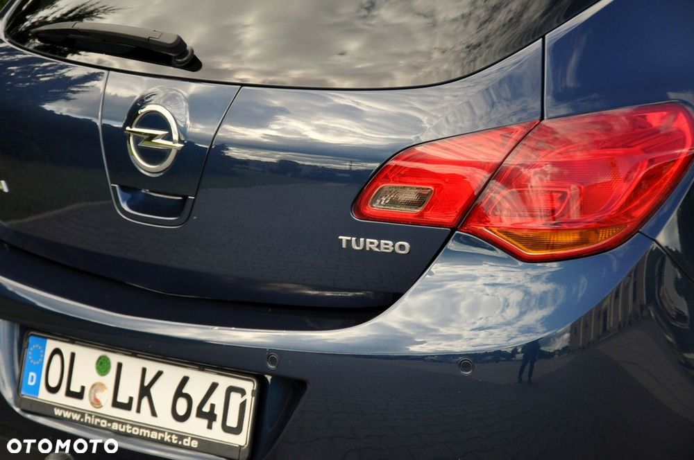 Opel Astra - 16