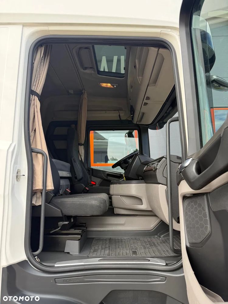 Scania R 450 chłodnia // 22 Epal // Świeżo z Niemiec! // sypialka // winda DHOLLANDIA // kühlkoffer, refrigerated box, fridge - 26