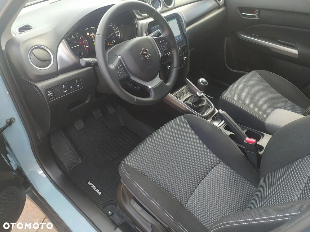 Suzuki Vitara 1.4 Boosterjet mHEV Premium Plus 2WD - 24
