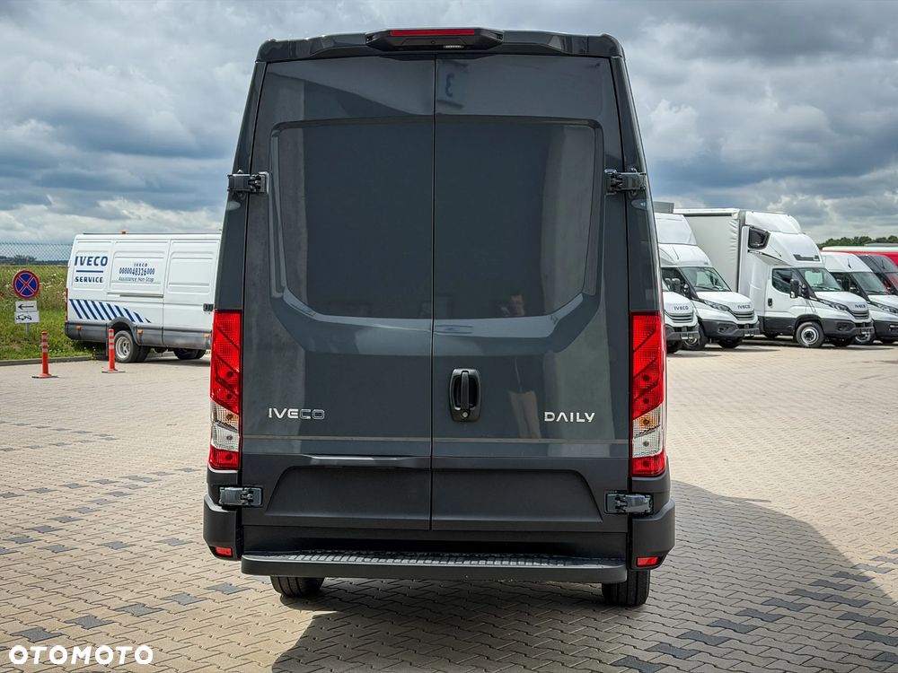 Iveco 35S16BA8 V - 5