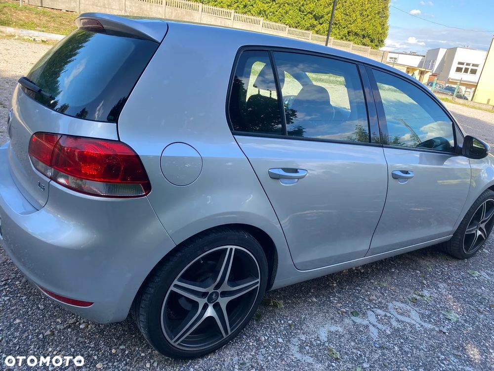 Volkswagen Golf 1.6 Comfortline - 2
