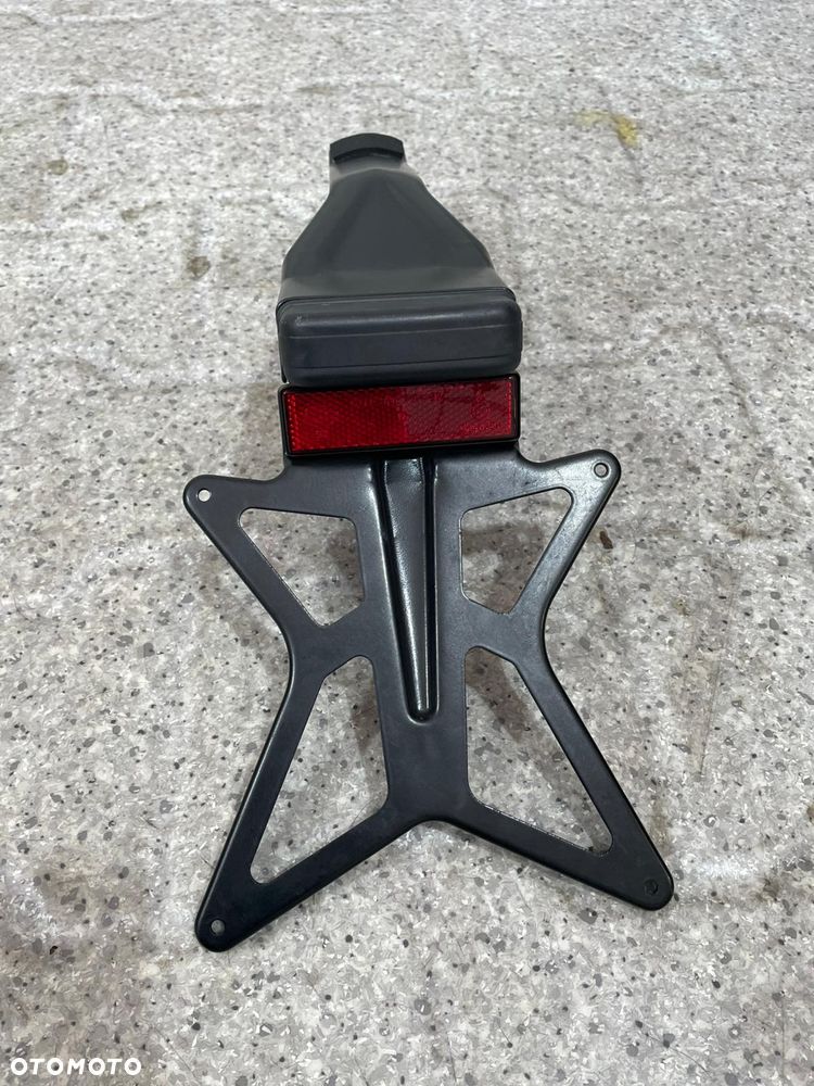 Mocowanie tablicy rejestracyjnej, ogon, Siedzenie kierowcy KTM SUPER DUKE 1290 GT (nr1367) - 3