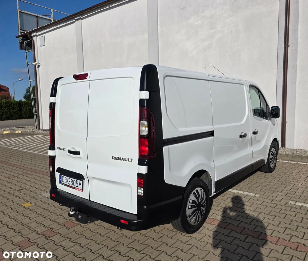 Renault Trafic - 11