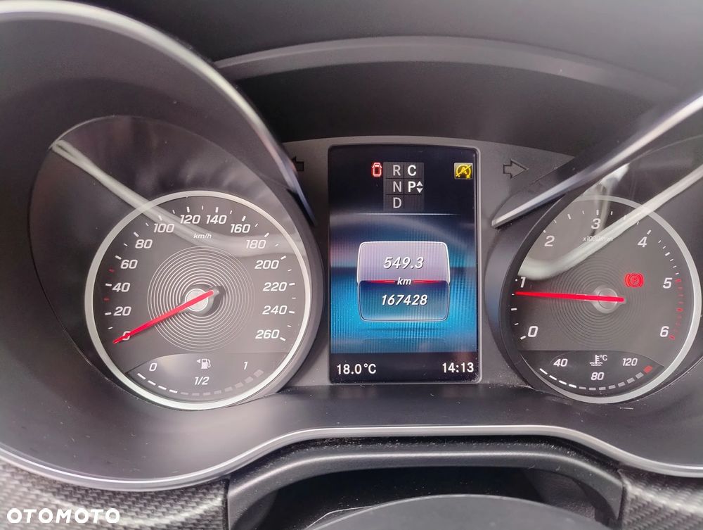 Mercedes-Benz Klasa V 300 d Extralang 4Matic 9G-TRONIC Avantgarde Edition - 34