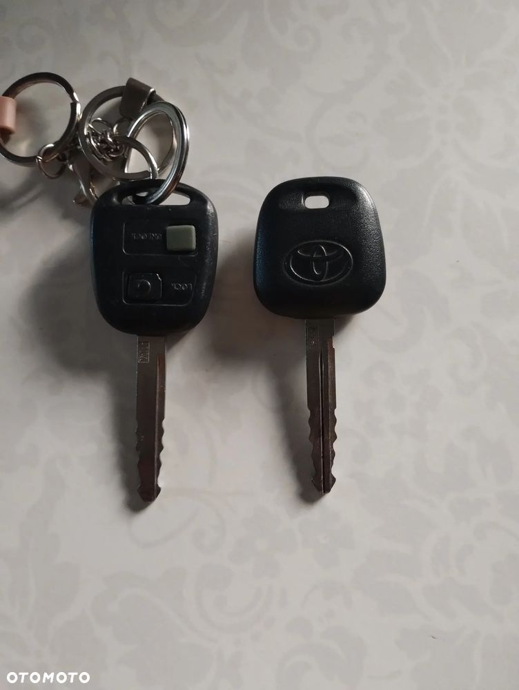 Toyota Yaris 1.33 2010 - 14