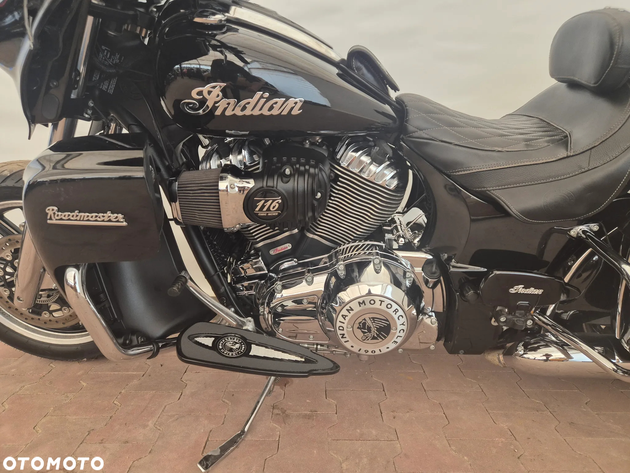 Indian Roadmaster - 28