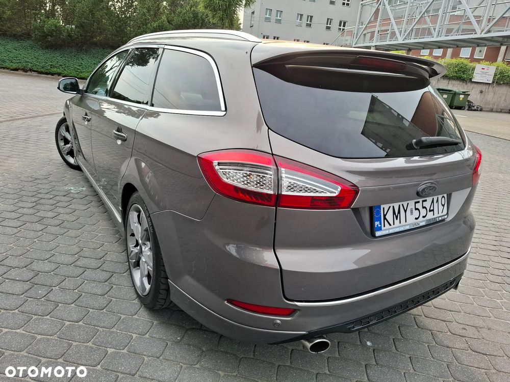 Ford Mondeo 2.0 T Titanium S - 17