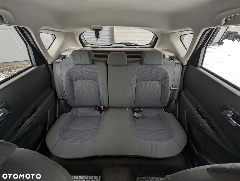 Nissan Qashqai 1.6 visia - 21