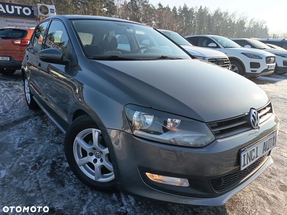 Volkswagen Polo 1.6 TDI DSG Comfortline - 8