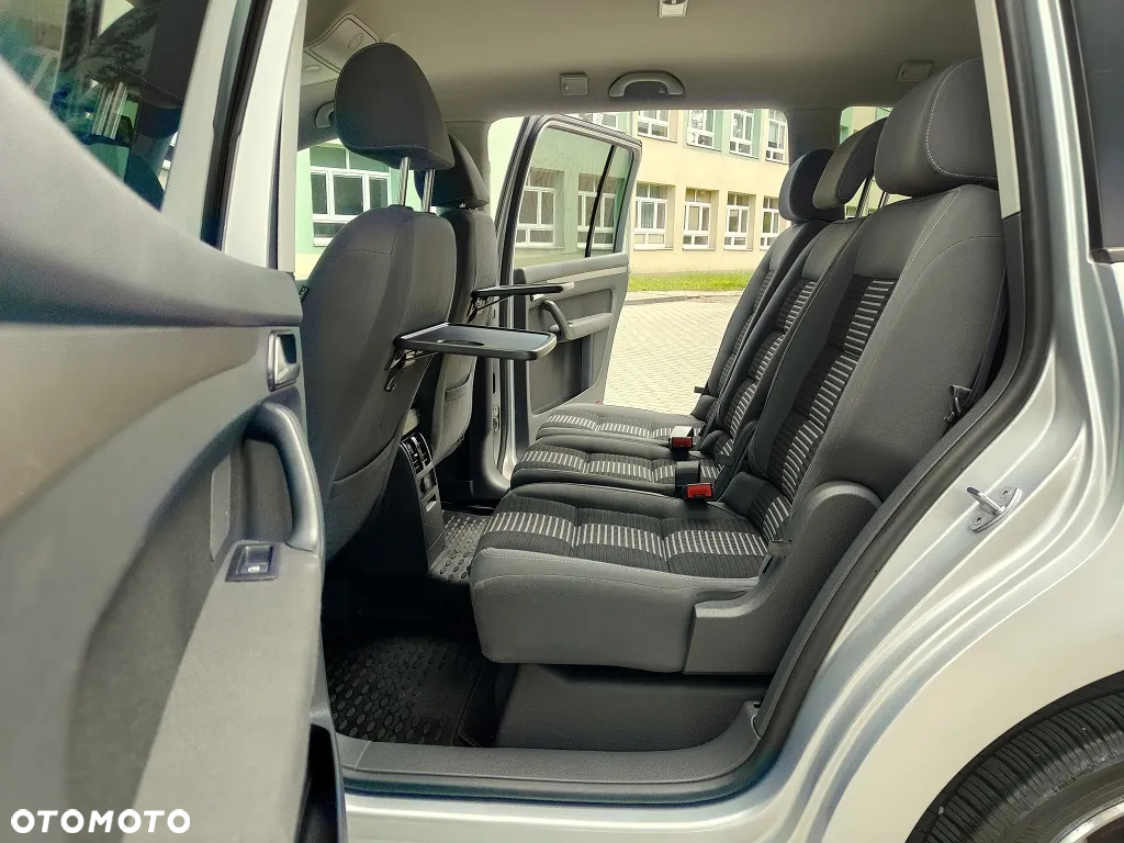 Volkswagen Touran 1.9 TDI United - 10