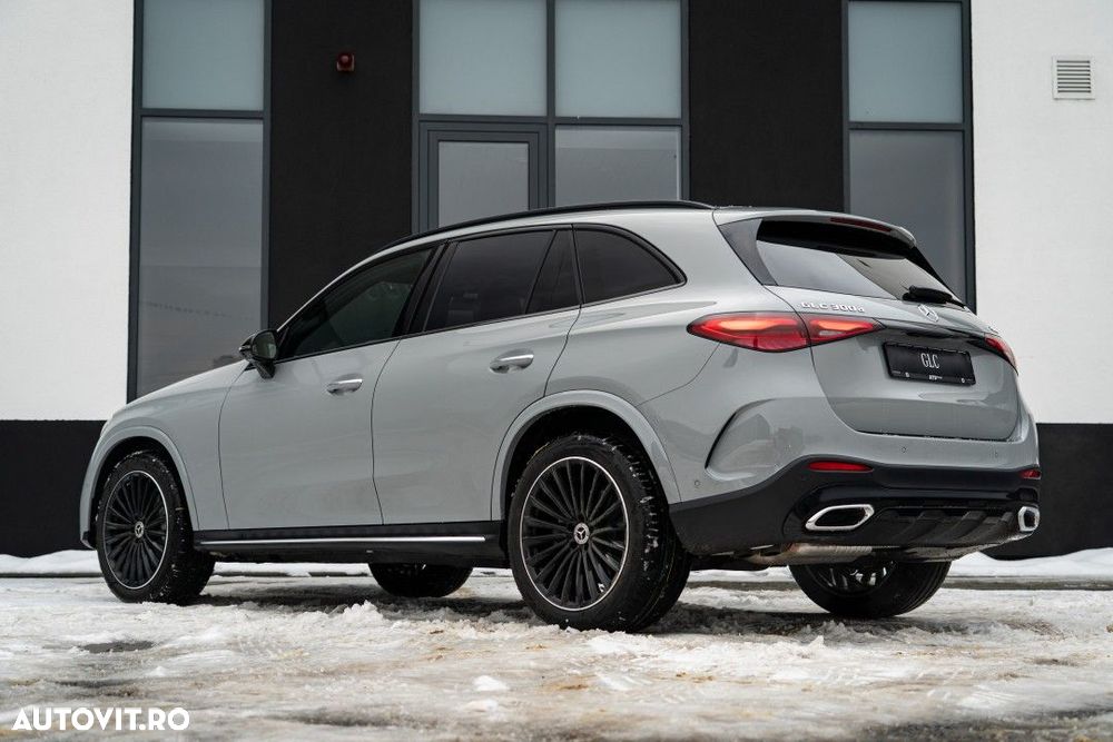 Mercedes-Benz GLC - 4