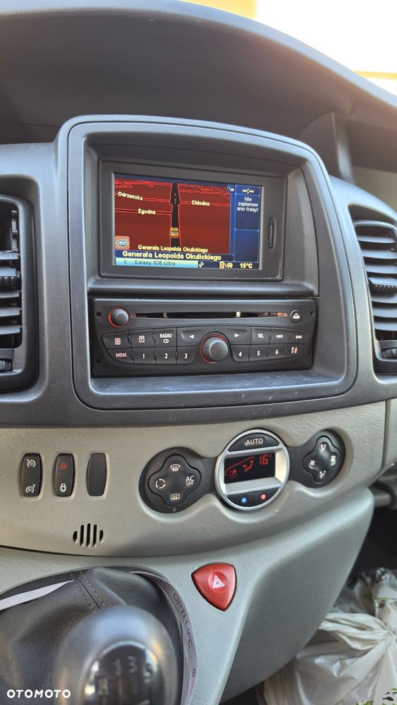 Renault Trafic - 6