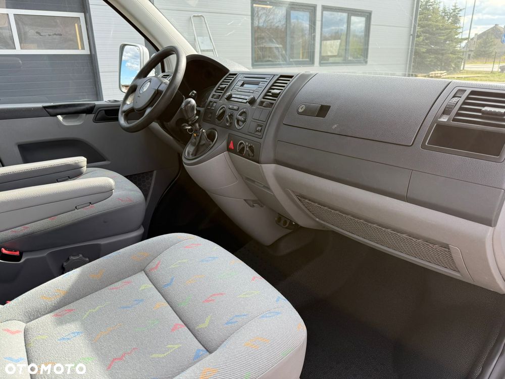 Volkswagen T5 - 13