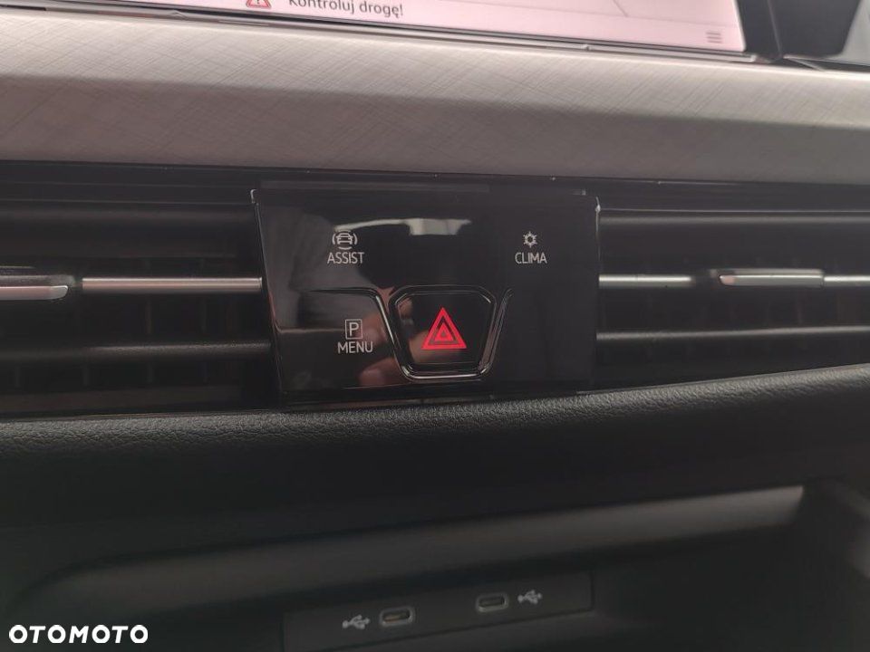 Volkswagen Golf - 26