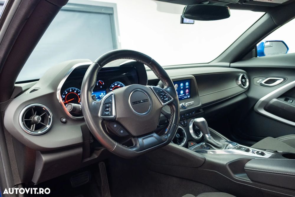 Chevrolet Camaro - 18