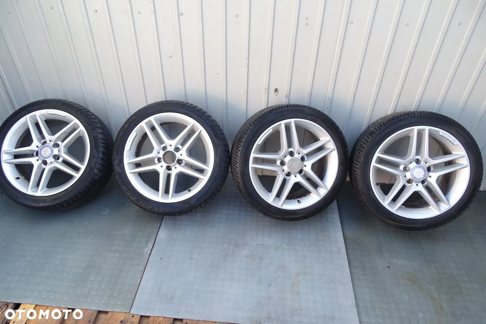 MERCEDES C KLASA W204 Felgi z oponami 7,5Jx17HZ  2044012400 2044012300 - 1