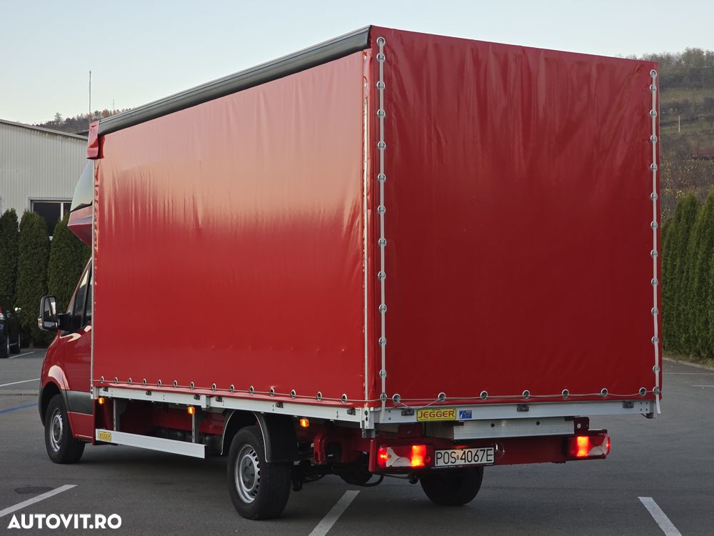 Mercedes-Benz Sprinter - 3