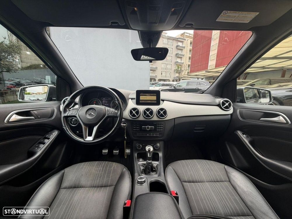 Mercedes-Benz B 180 CDI BlueEFFICIENCY - 23
