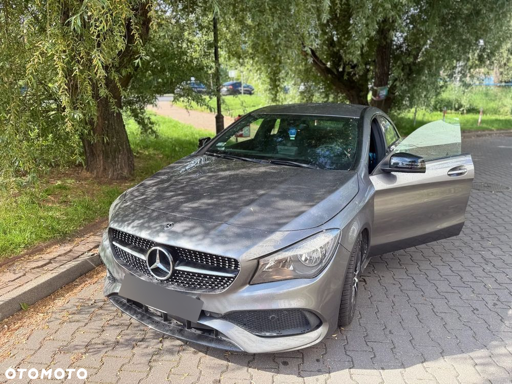 Mercedes-Benz CLA 250 7G-DCT AMG Line - 19