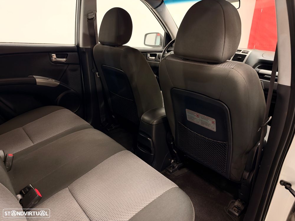 Kia Sportage 2.0 CRDI EX - 10