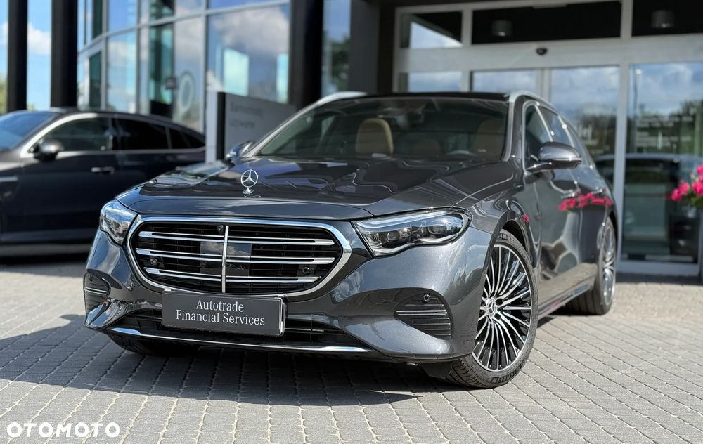 Mercedes-Benz Klasa E 300 de PHEV 4-Matic Exclusive 9G-Tronic - 3