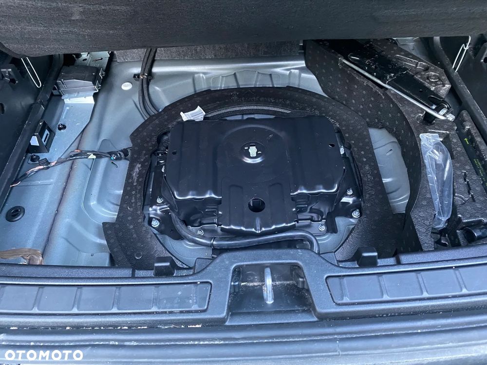 Volvo XC 40 B3 Ultimate Dark - 9