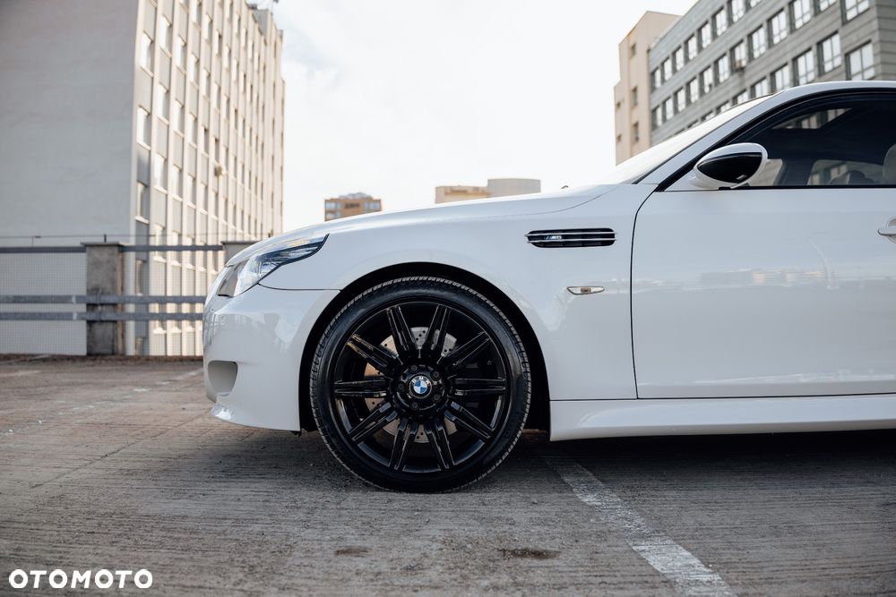 BMW M5 - 9