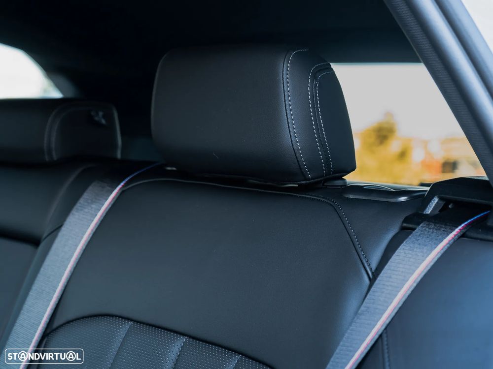 BMW i5 Touring eDrive40 - 11