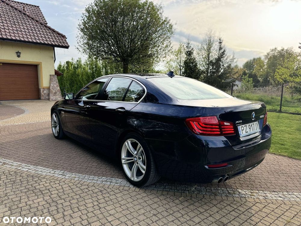 BMW Seria 5 528i xDrive - 4