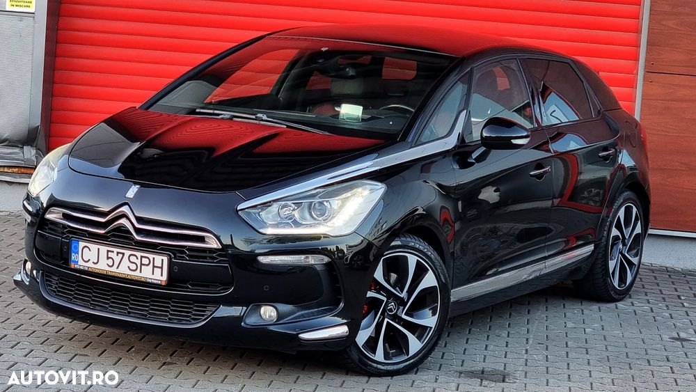 Citroën DS5 THP 155 SoChic - 9
