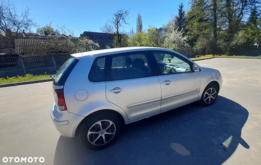 Volkswagen Polo - 5