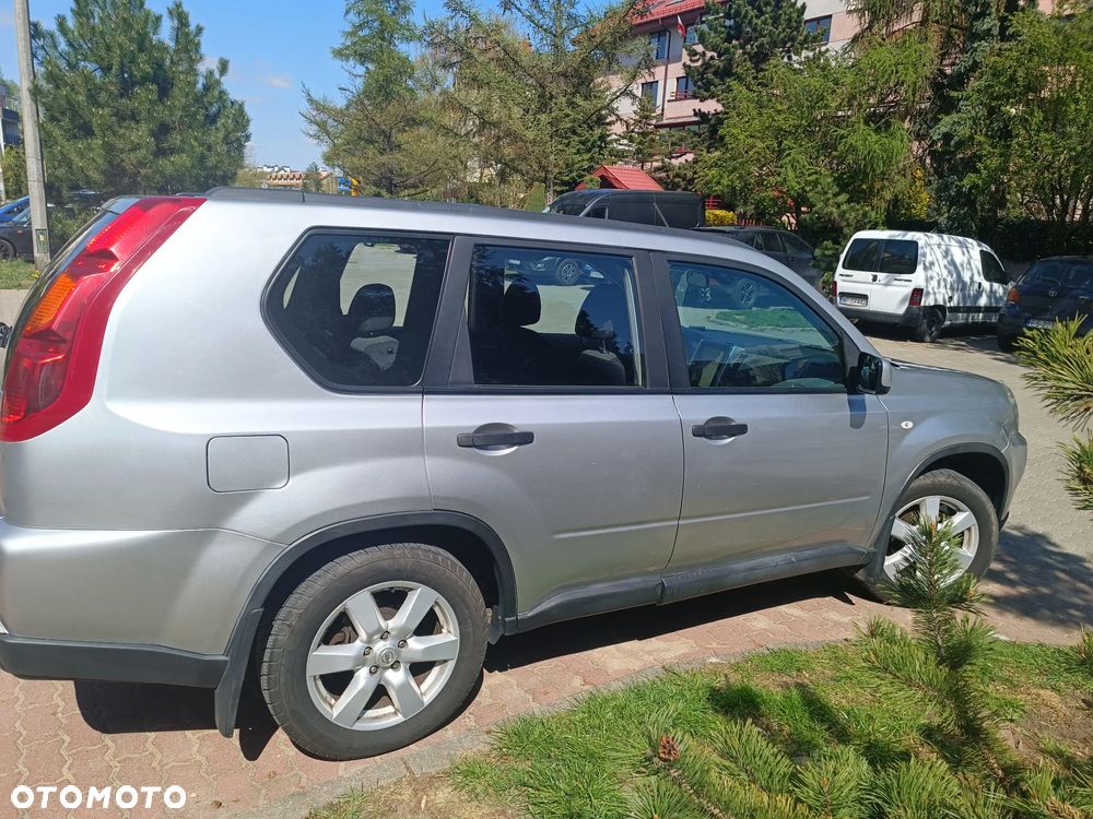 Nissan X-Trail 2.0 dCi SE - 17