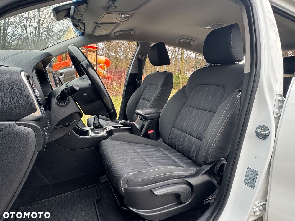 Kia Sportage 1.6 GDI 2WD DREAM-TEAM EDITION - 30