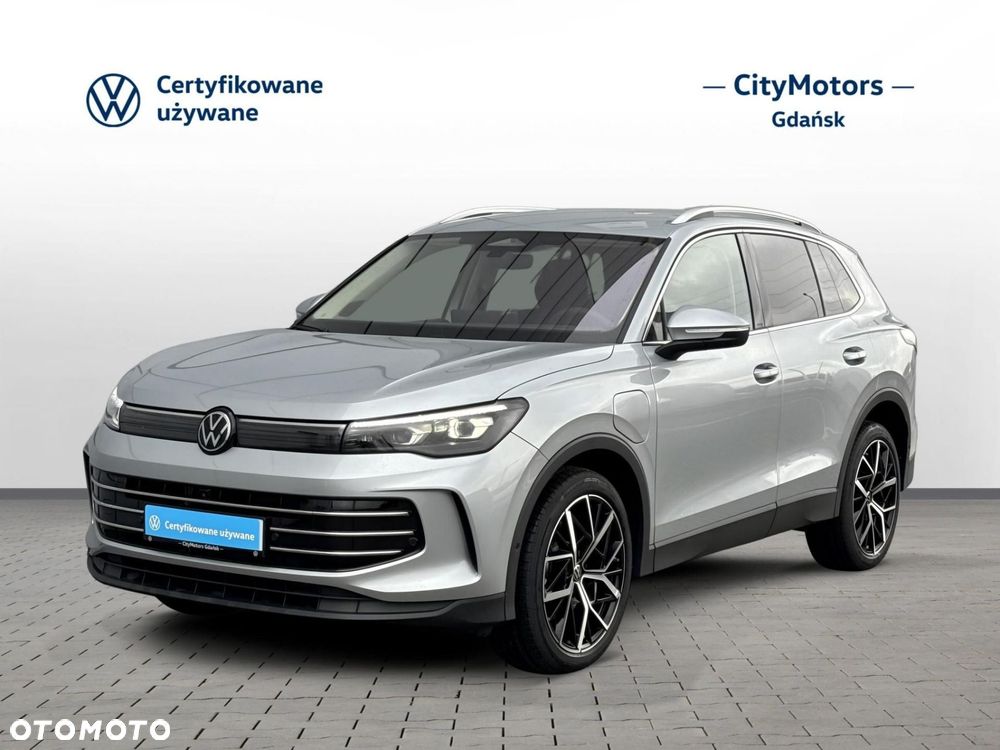 Volkswagen Tiguan - 2